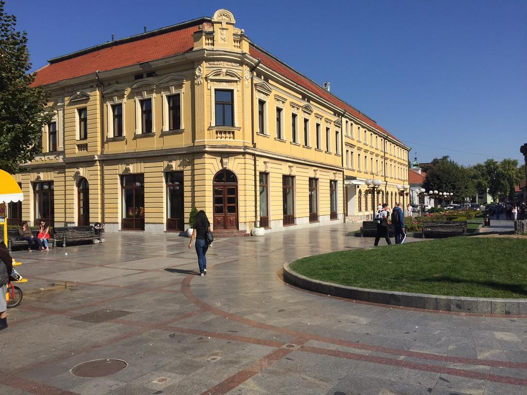 Hotel Grand Valjevo Exteriér fotografie